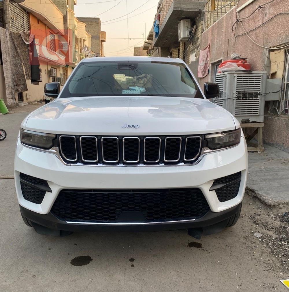 جيب جراند شيروكي